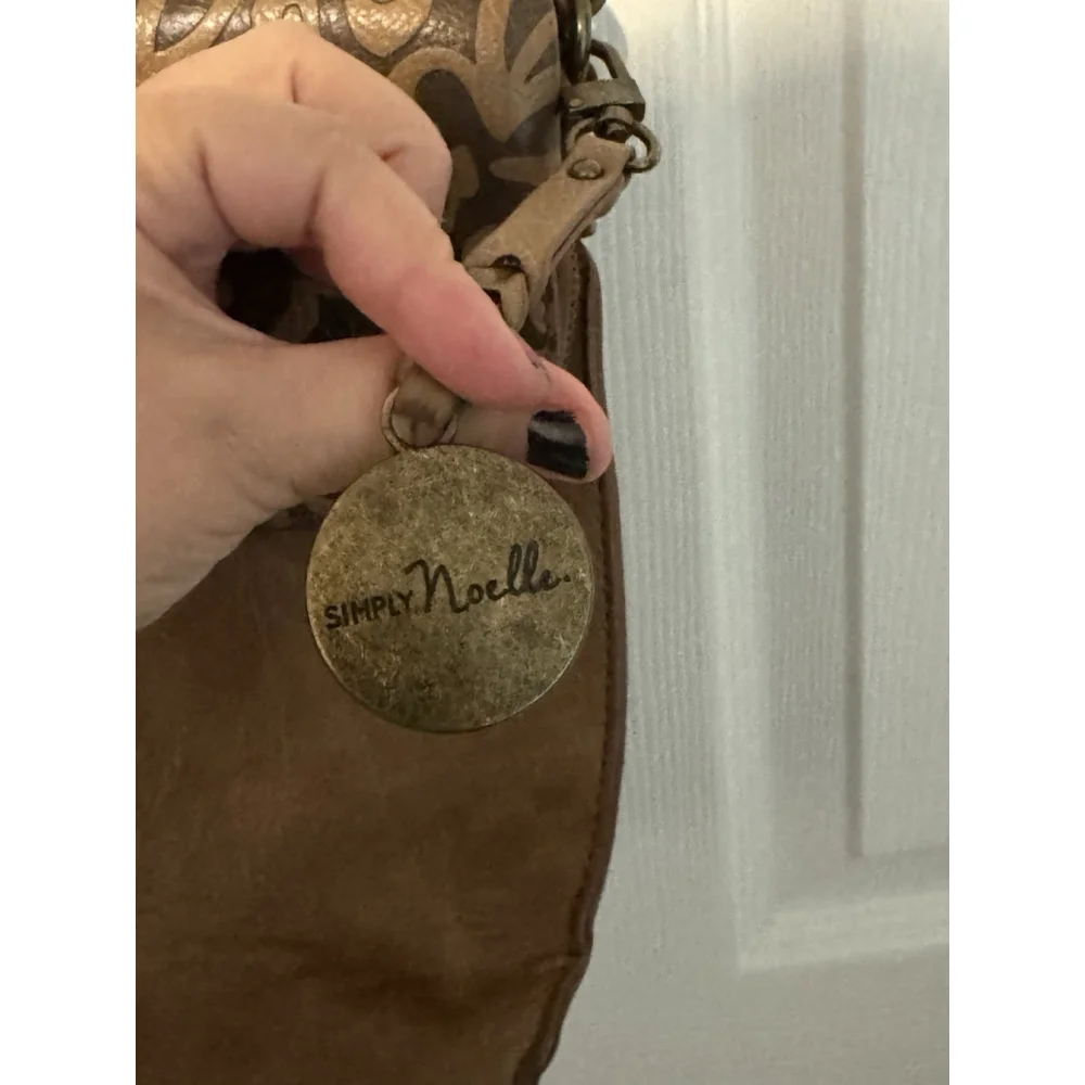 Simply Noelle Shoulder Bag Crossbody Purse Boho Faux Leather Handle Strap 11x10
